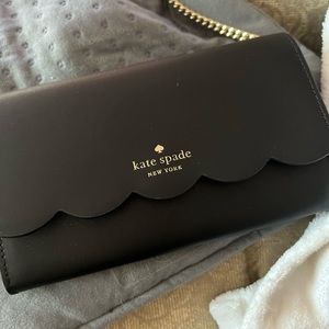 Kate Spade Scallop clutch